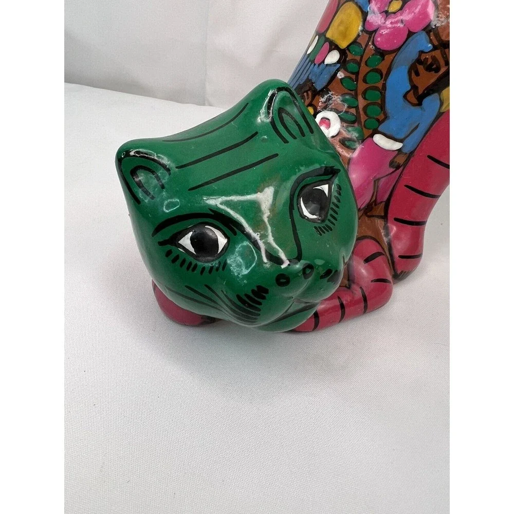 Mexican Folk Art Pottery‎ CAT Figurine Scene of People Celebrating Hand Painted